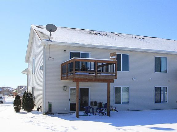 4th image of 1060 Patton Ln
