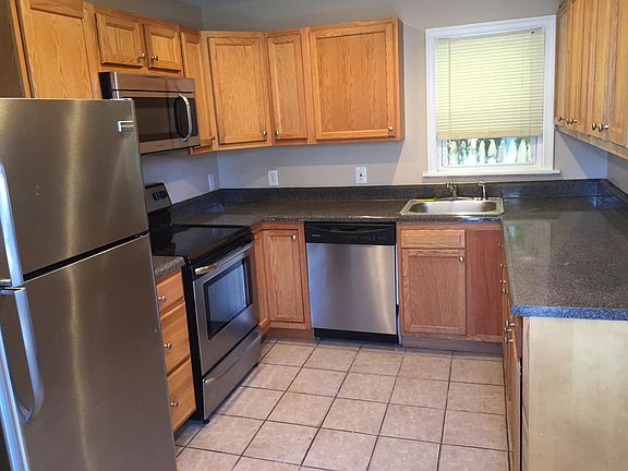 4th image of 530 Union Ave