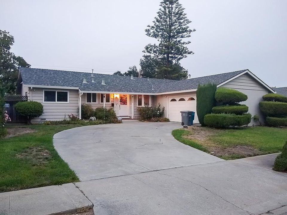 1st image of 20345 Clifden Way