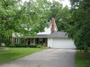 1109 Dobbin Dr, Kalamazoo, MI 49006