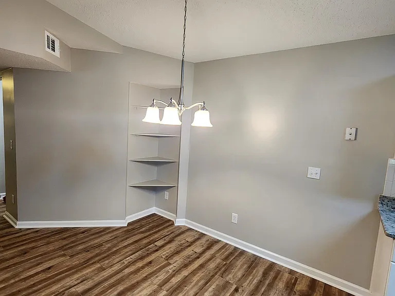 8549 Hopkins Cir #H — Photo 10