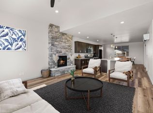 1525 NE Perspective Dr, Prineville, OR 97754
