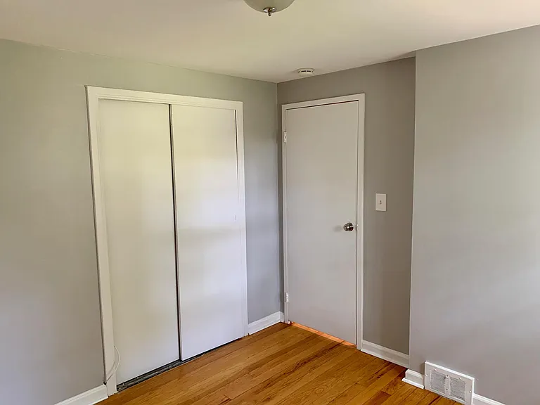 660 Graefield Ct — Photo 15