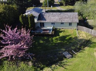 92738 Knapp Rd, Port Orford, OR 97465