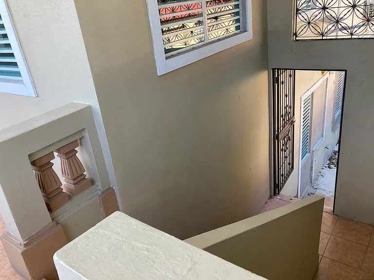 65 Calle Aurora #1 — Photo 2