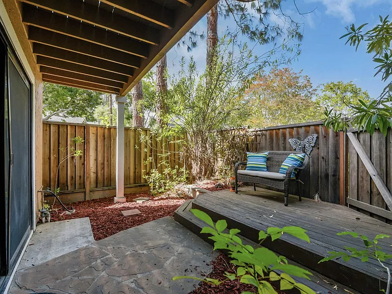 34552 Pueblo Ter — Photo 4
