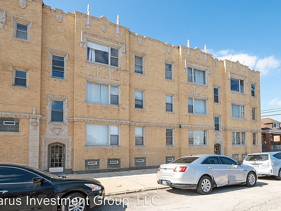 2nd image of 5854 S Trumbull Ave #2A