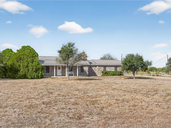 5459 Sunset Trl, Robstown, TX 78380