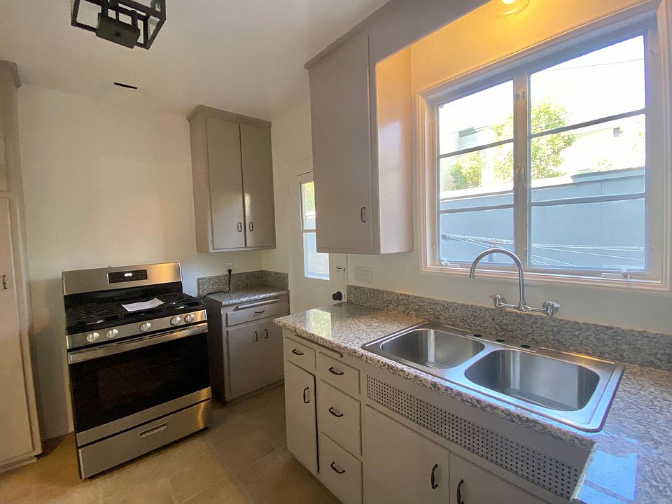 1st image of 1145 N Central Ave #5