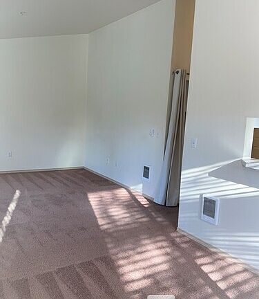 4th image of 12839 SE 40th Pl APT A8
