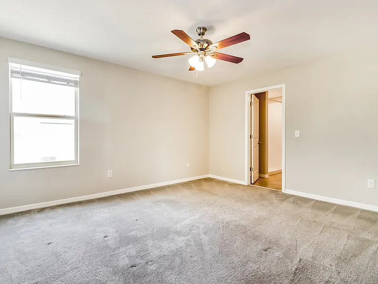 10153 Golden Wonder Ln — Photo 9