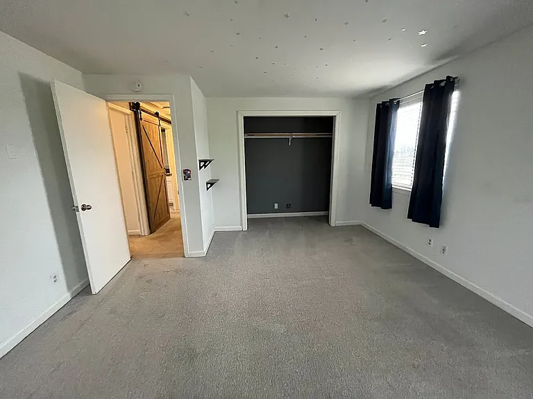 1030 Dresslerville Rd — Photo 34