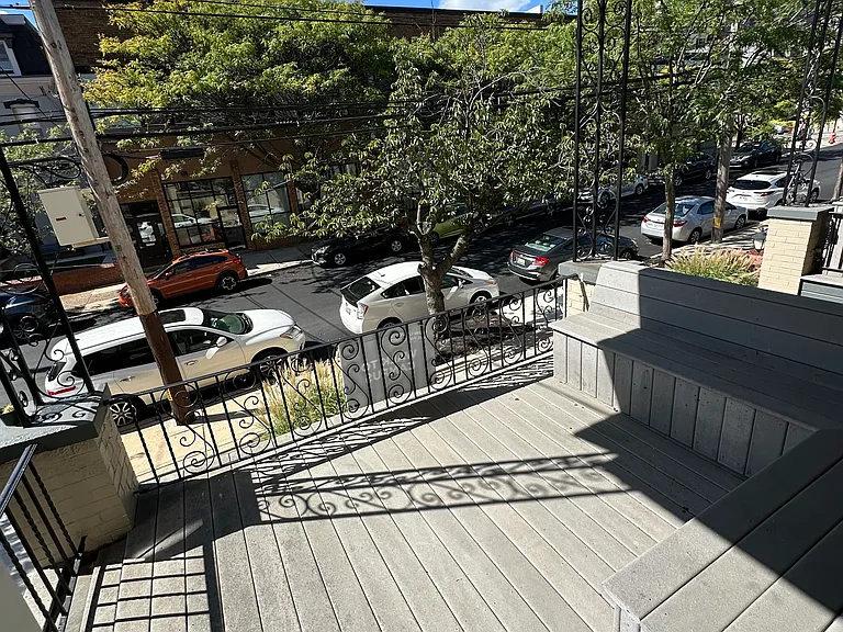 213 S 41st St #B — Photo 10