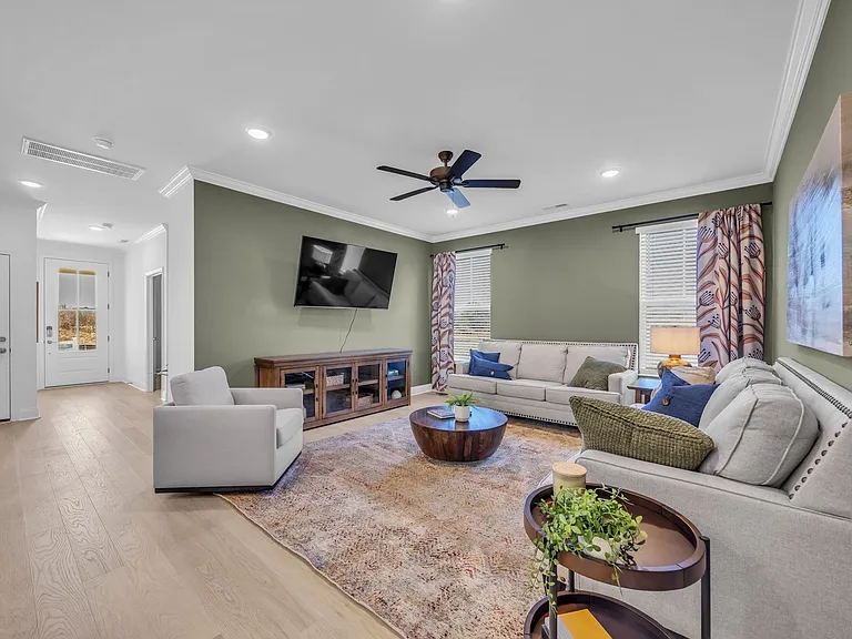 8629 James Creek Dr — Photo 30