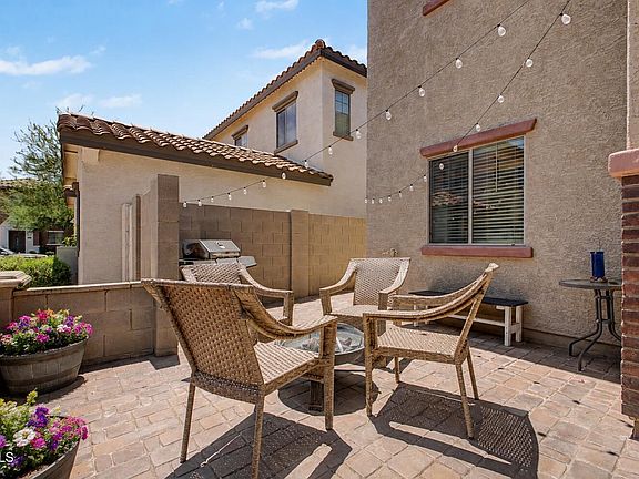 3rd image of 14242 W COUNTRY GABLES Drive