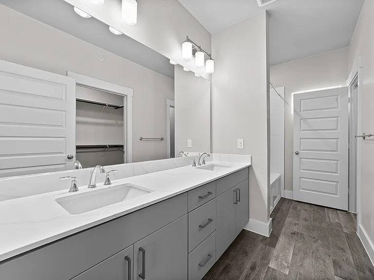 Bathroom Bathroom