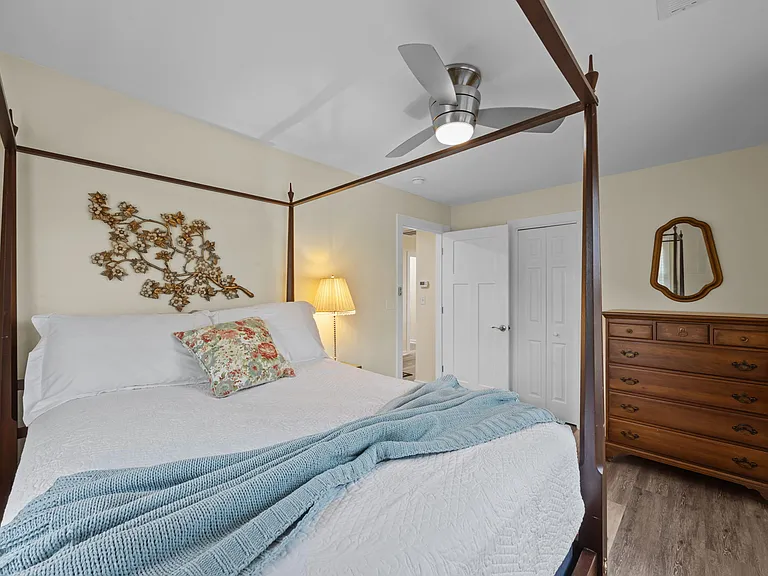 204 Hickory St — Photo 24