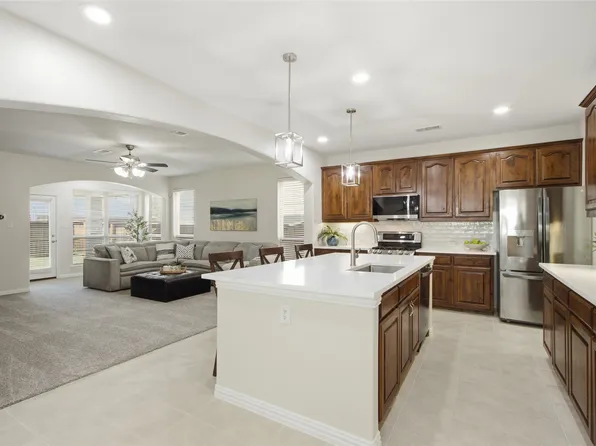 505 Sterling Rdg, Argyle, TX 76226