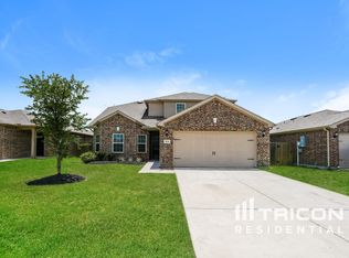 504 Red Dusk Paint Dr, La Marque, TX 77568