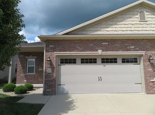 47 Yukon Cir, Bloomington, IL 61705
