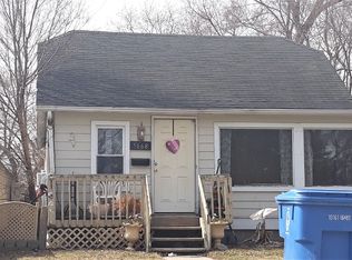 5668 Kingston St, Dearborn Heights, MI 48125