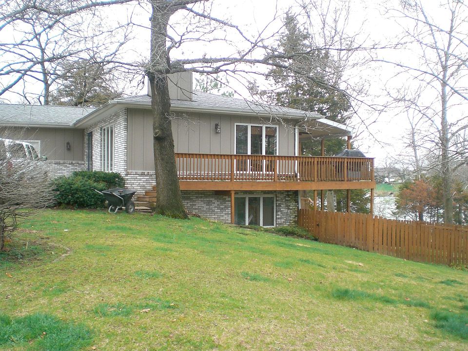 2nd image of 1492 Lake Santa Fe Dr