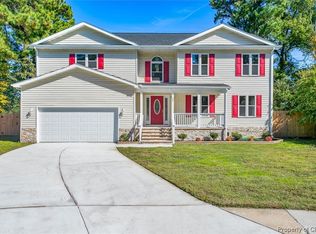 12 Edith Key St, Hampton, VA 23666