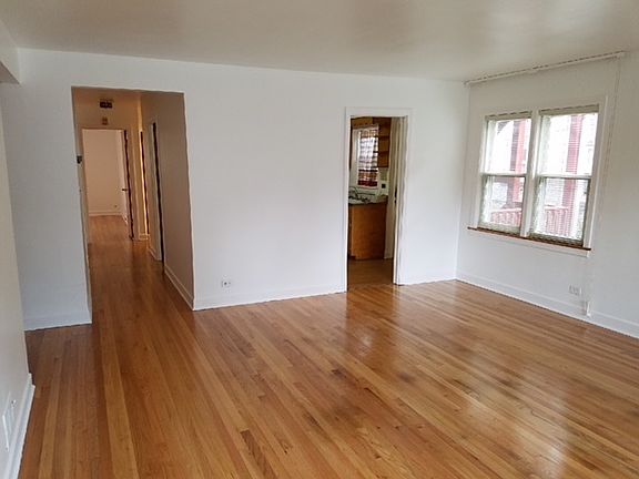 4th image of 8147 Keating Ave