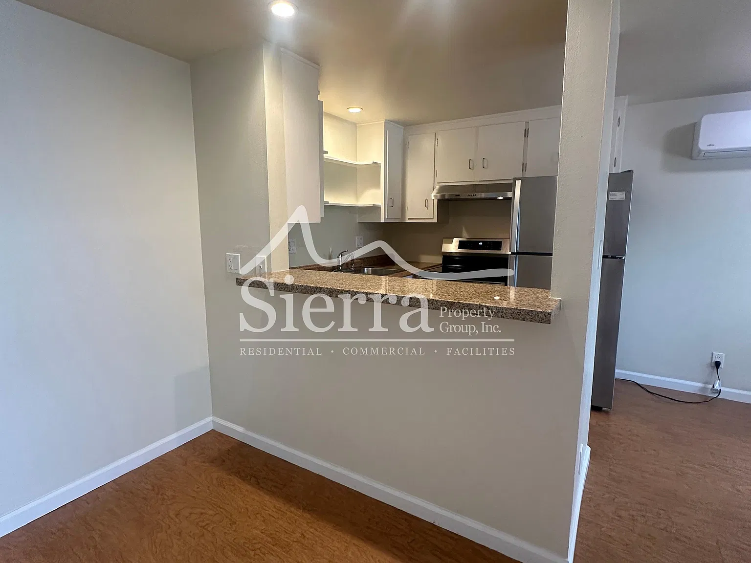 2 bed, $3,200 — Photo 3