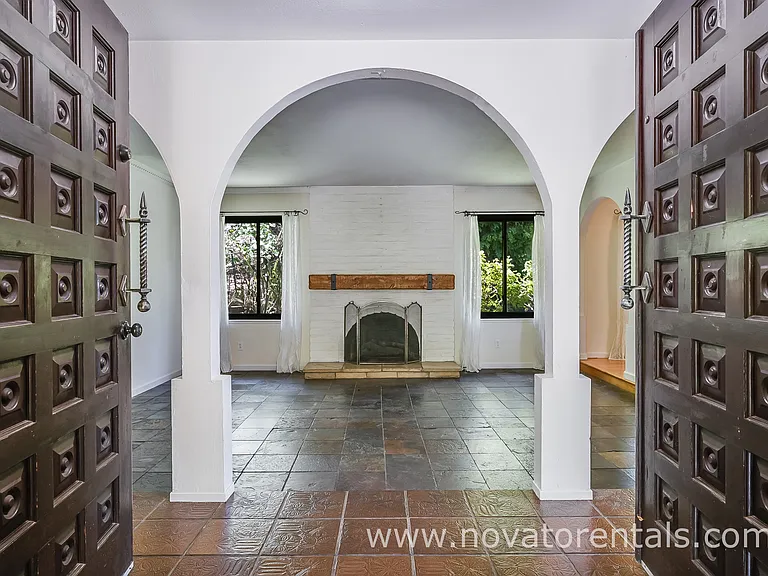 65 Santa Maria Dr — Photo 5