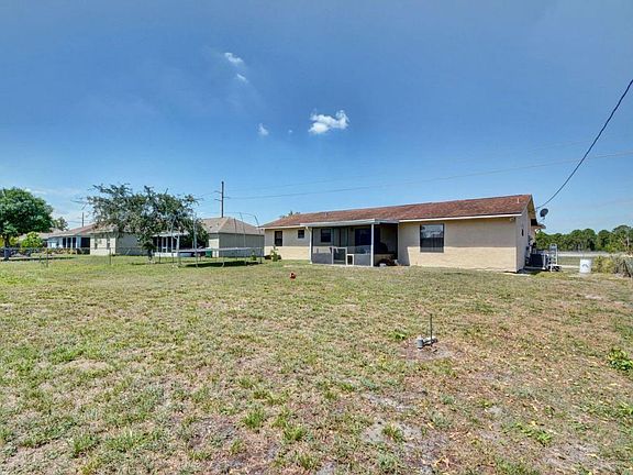 4th image of 373 NW North Macedo Blvd