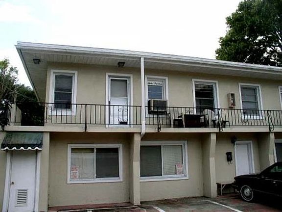 2nd image of 1214 17th Ter N