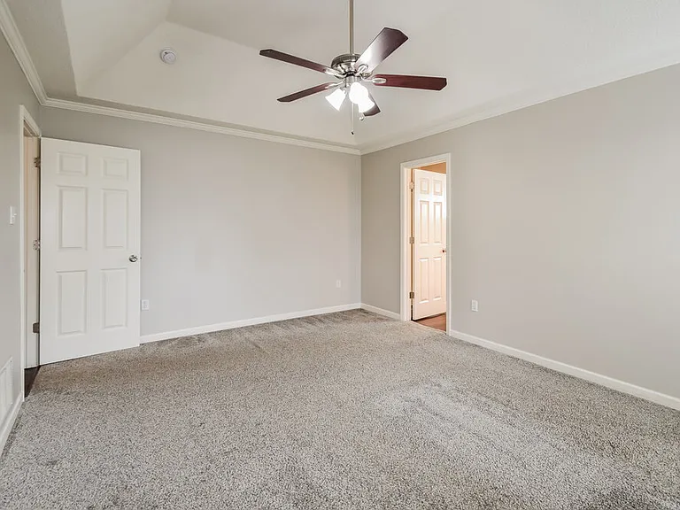 5678 Kuykendall Dr — Photo 11