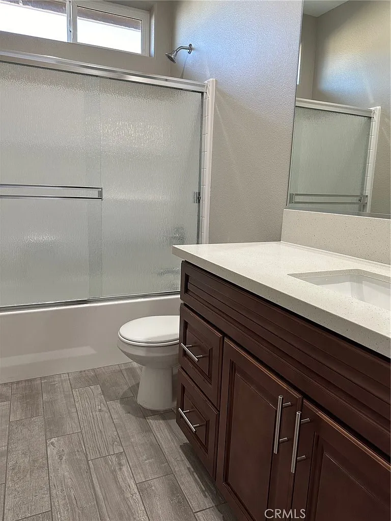 2 bed, 1052 sqft, $2,150 — Photo 3