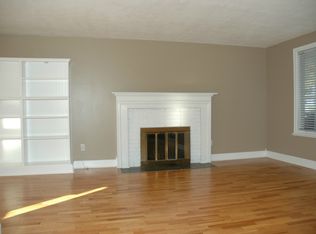 10935 NE 118th St, Kirkland, WA 98034