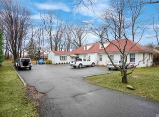 50 Lisa Dr, Northport, NY 11768