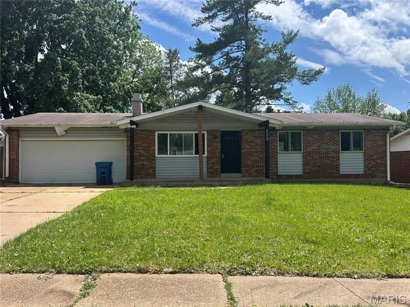 11214 Terry Ave, Bridgeton, MO 63044