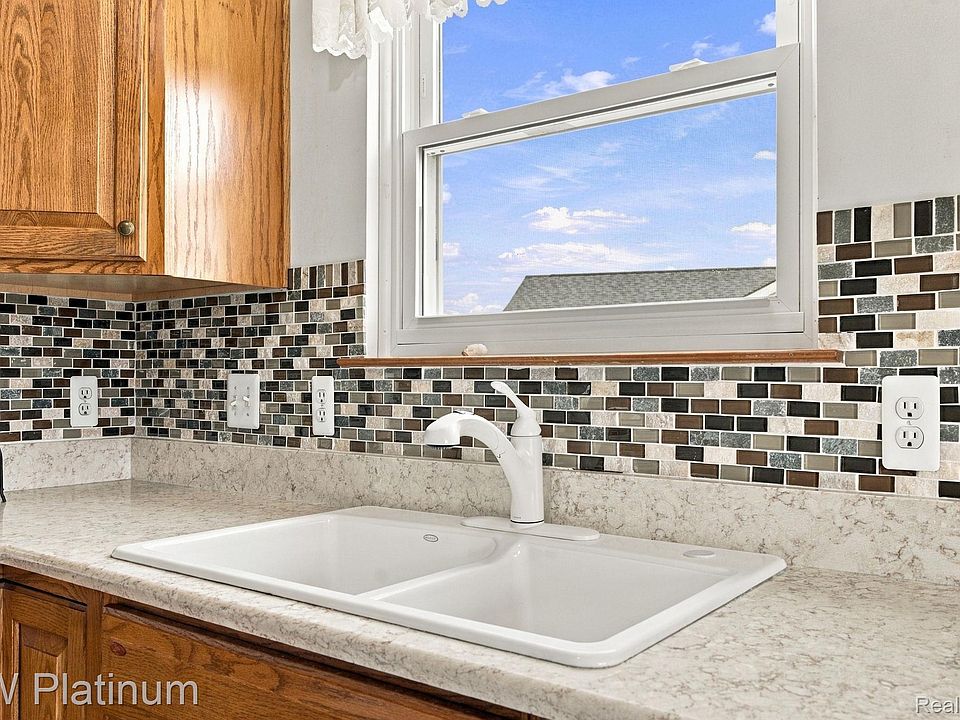 237 Quail Dr, photo 10