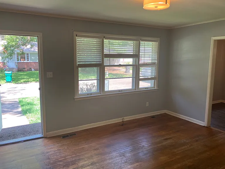 620 Hibner St — Photo 2