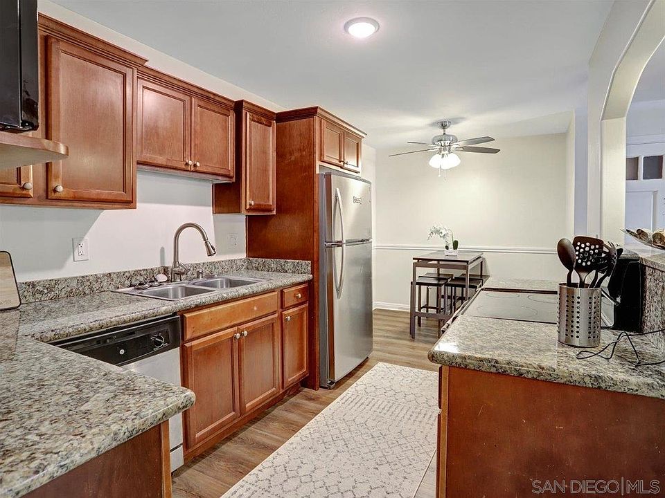 1st image of 550 Graves Ave Unit 18