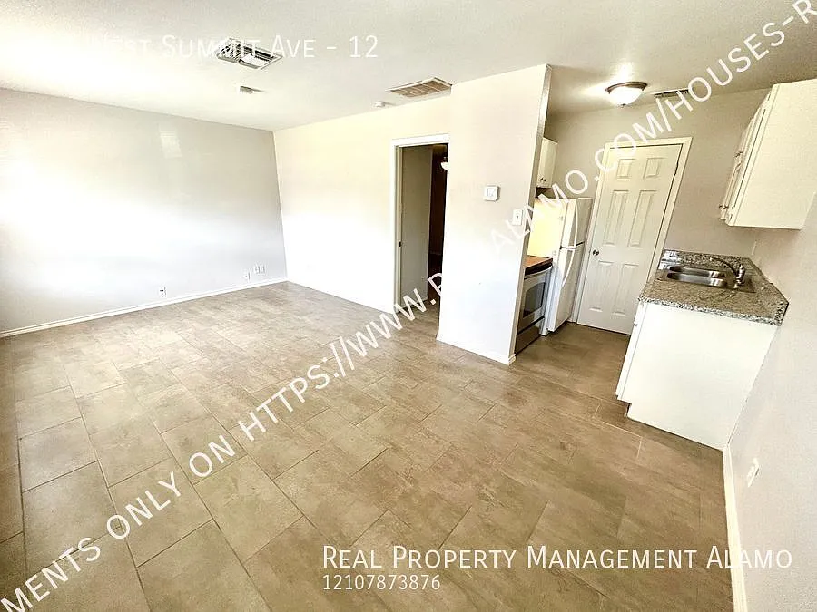 643 W Summit Ave #12