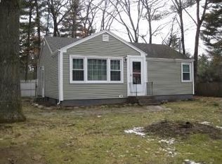 178 Woodcrest Rd, Springfield, MA 01129