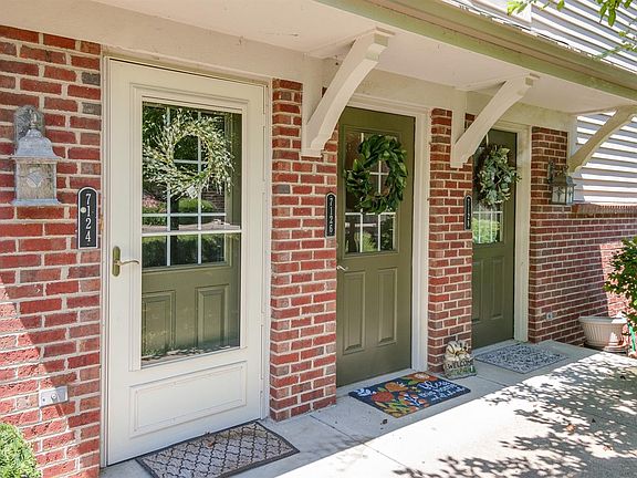 3rd image of 7126 English Dr