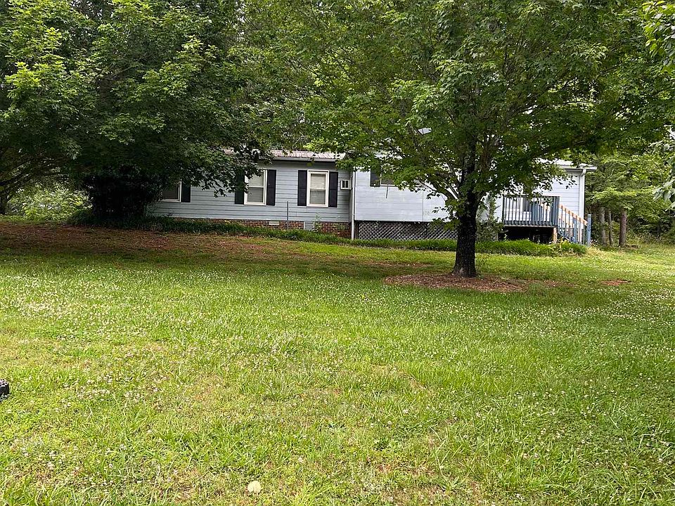 1st image of 120 Ashwood Ln