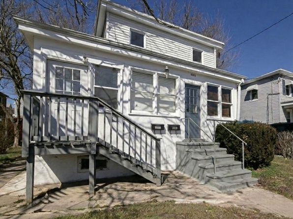 3933 James St Floor 2