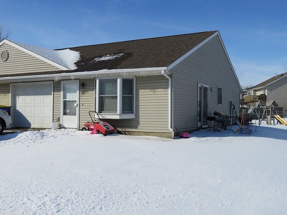 1st image of 405 Sugar Creek Ln