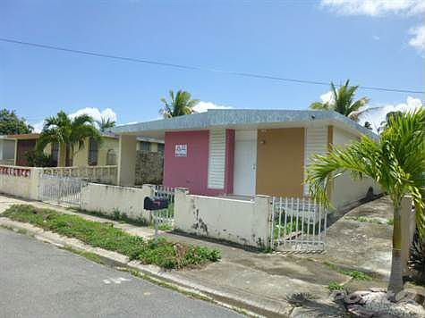 P1400689