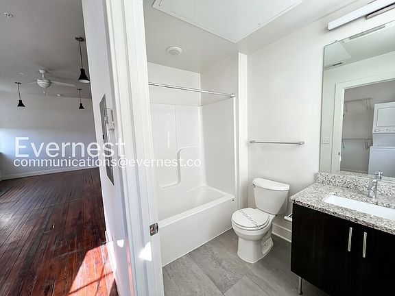 5th image of 17 W Main St #201