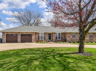 102 N Angell St, Odell, IL 60460