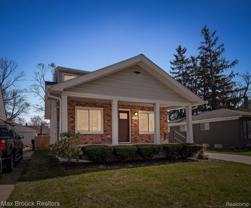 23430 Geneva St, Oak Park, MI, 48237